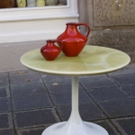 Tulpenfuß Tisch 4