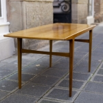 Wohnzimmertisch 3