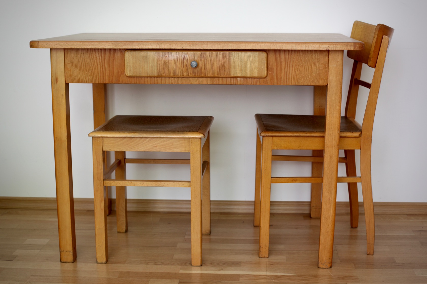 Esstisch Frankfurter Küche - raumwunder - vintage wohnen in nürnberg