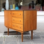sideboard-nussbaum-8