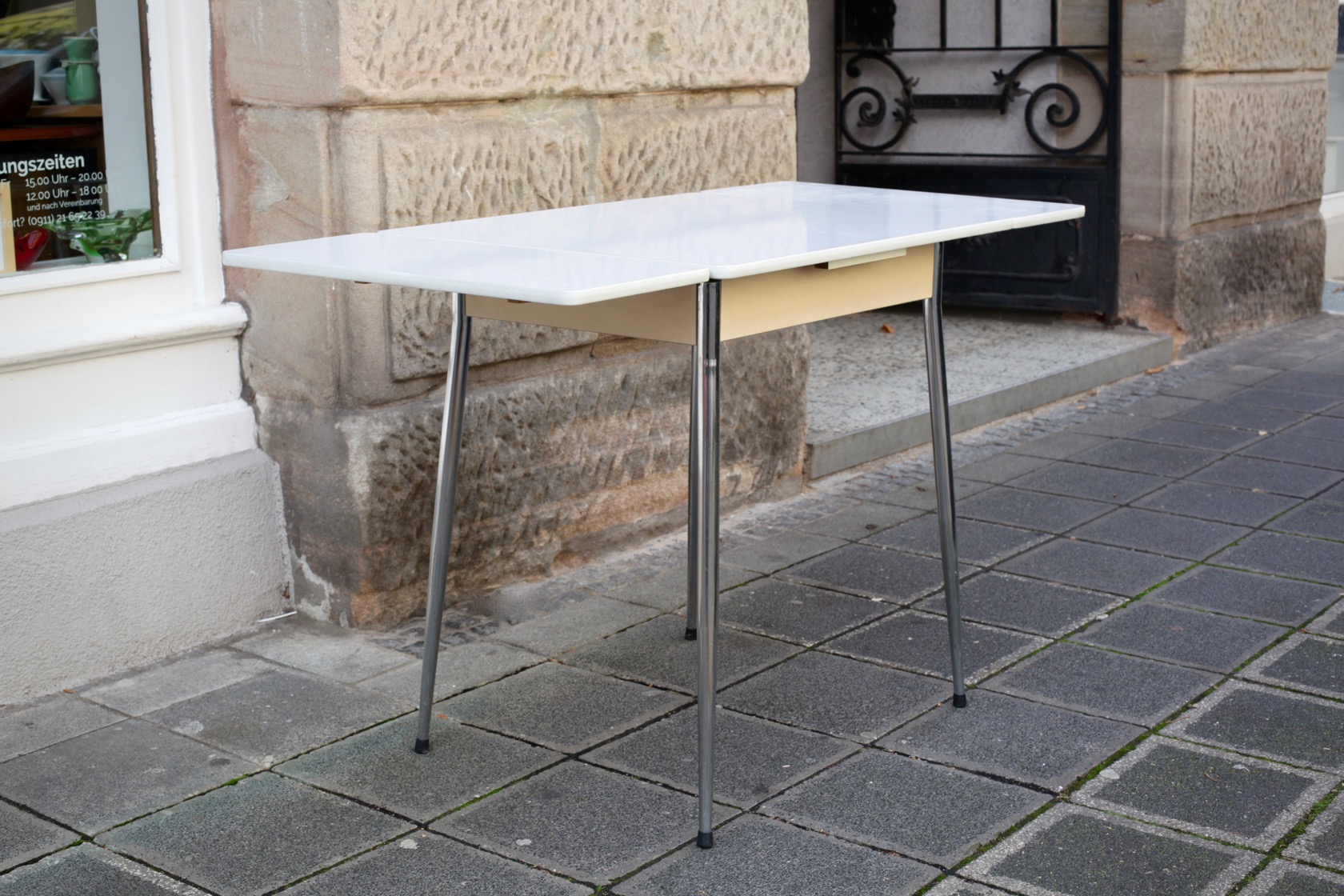 Kleiner Küchentisch mit Resopalplatte raumwunder vintage wohnen in