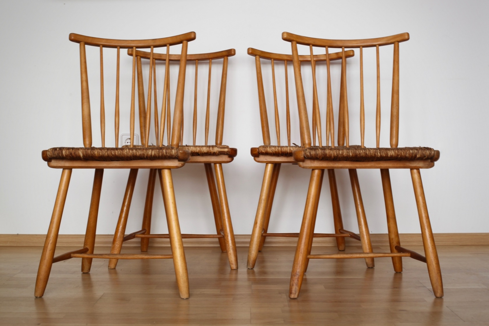 Vier Stühle von Arno Lambrecht für WK-Möbel - raumwunder - vintage