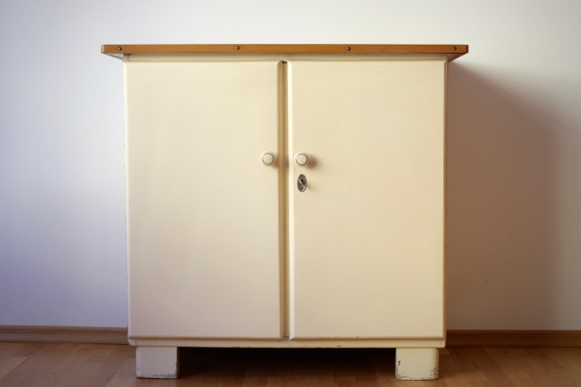 Küchenschrank aus den 50er-Jahren - raumwunder - vintage wohnen in nürnberg