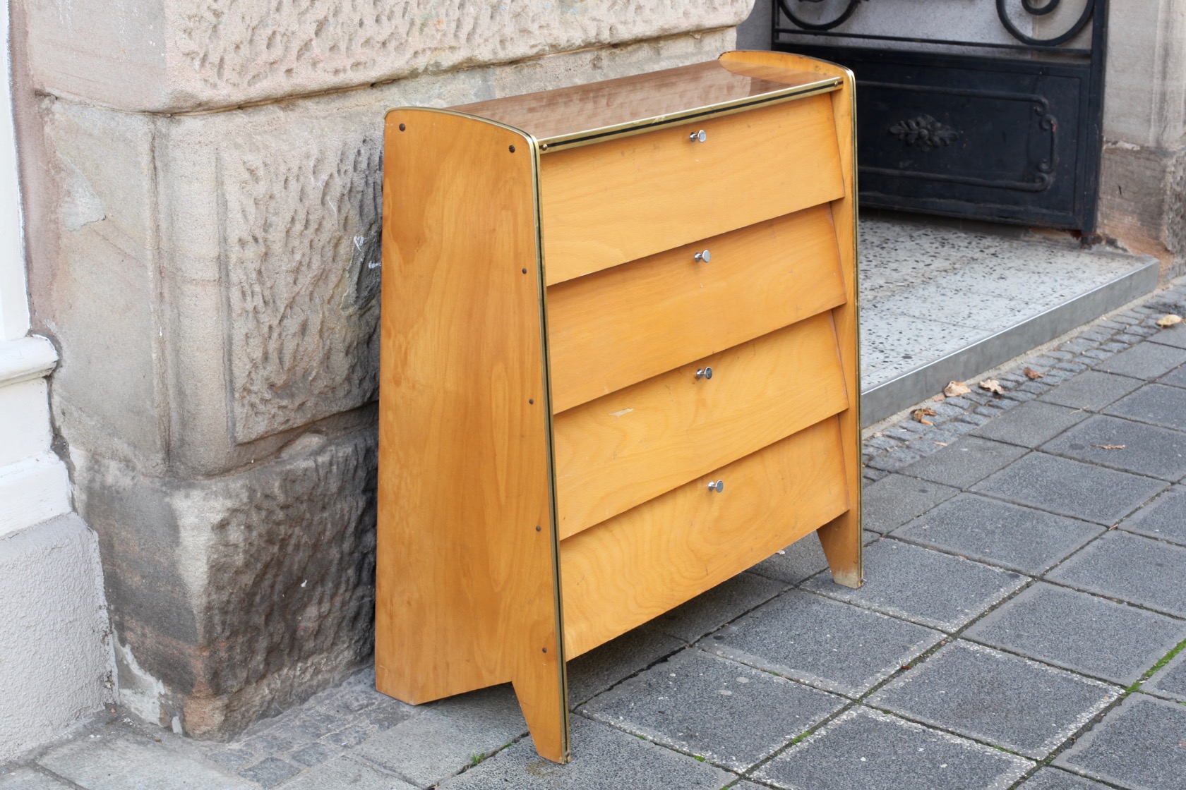 Praktischer 50ies Schuhschrank - raumwunder - vintage wohnen in nürnberg