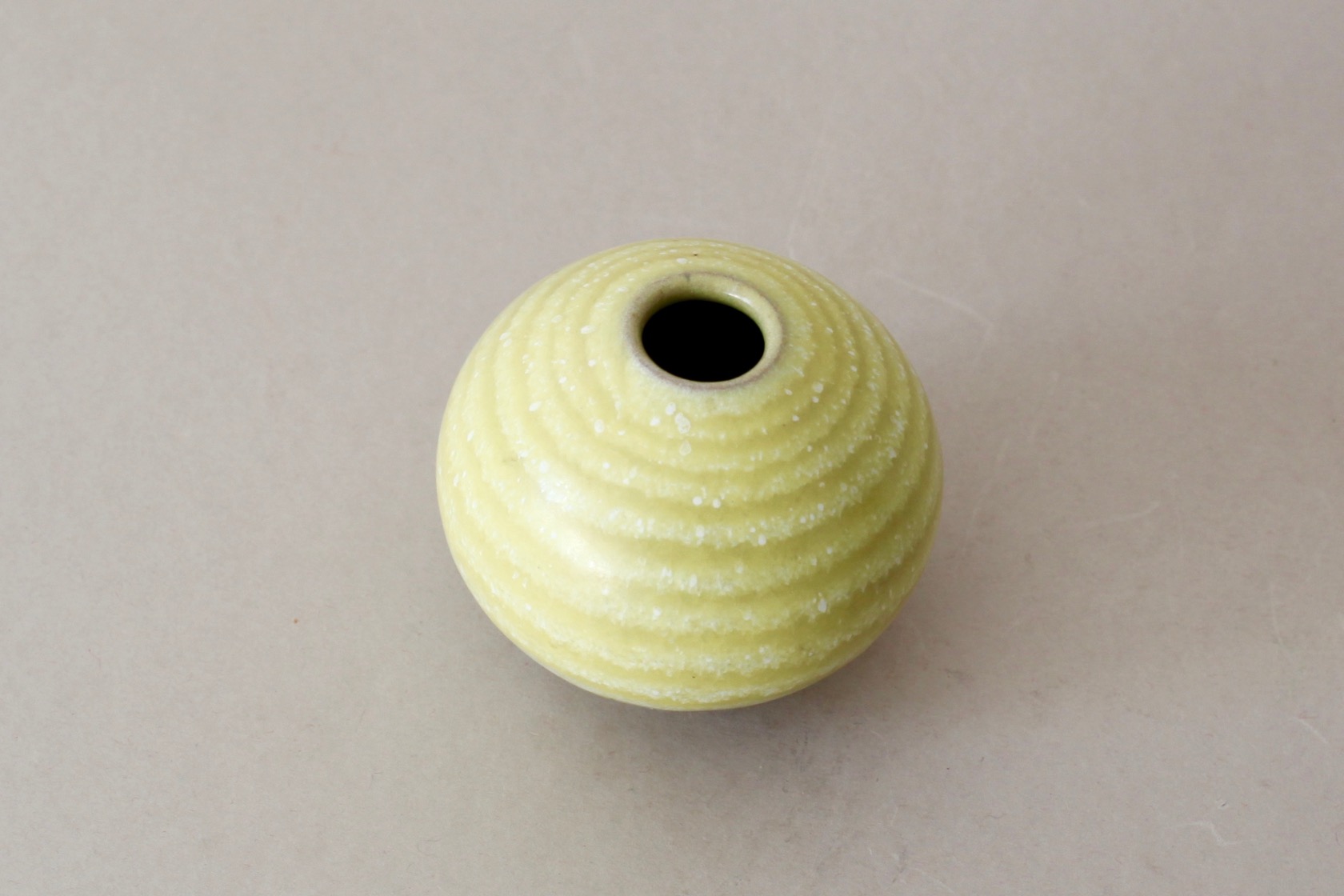 kuch_gelb_5 - raumwunder - vintage wohnen in nürnberg